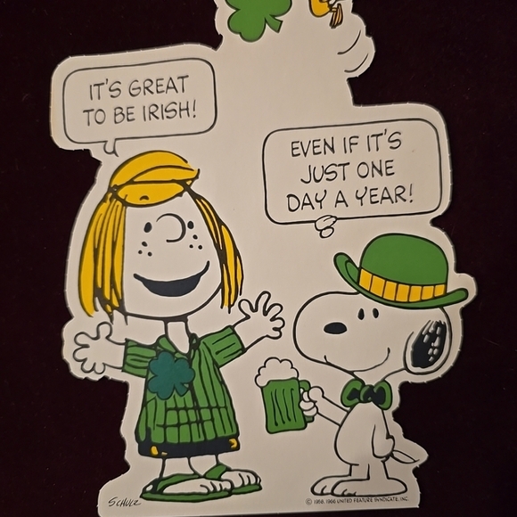 Peanuts Snoopy Portfolio Vtg 1960’s-70’s and Valentines St Patrick's Cutouts New - Picture 10 of 16